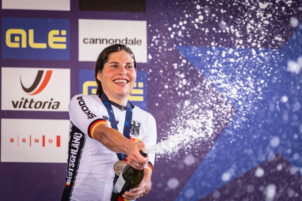 Elisabeth Brandau auf dem Podium